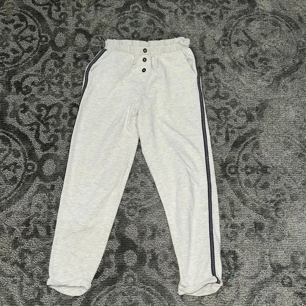 •Matilda Jane sweatpants•